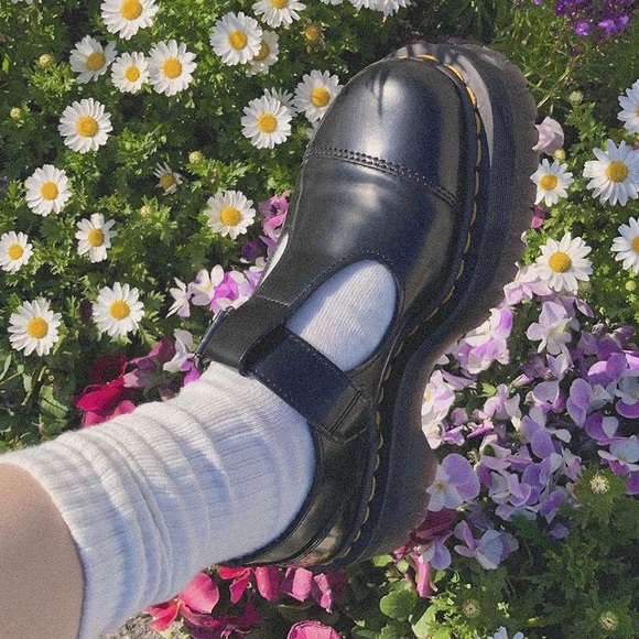 Dr. Martens Shoes - SOLD ON CURTSY